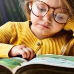 Entrega de anteojos gratis a niños AUH del Plan Ver para Crecer