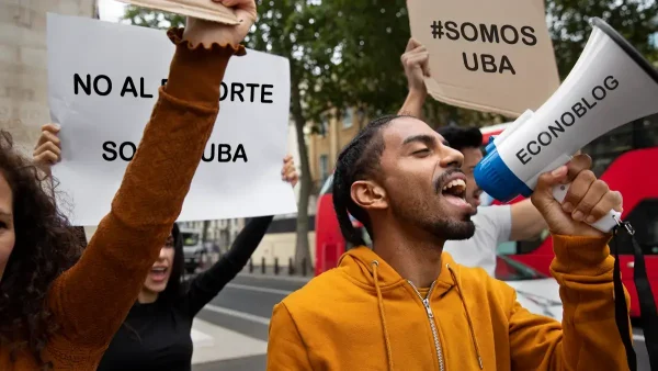 Protesta de estudiantes de la UBA