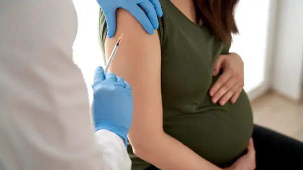 Vacunación a mujer embarazada