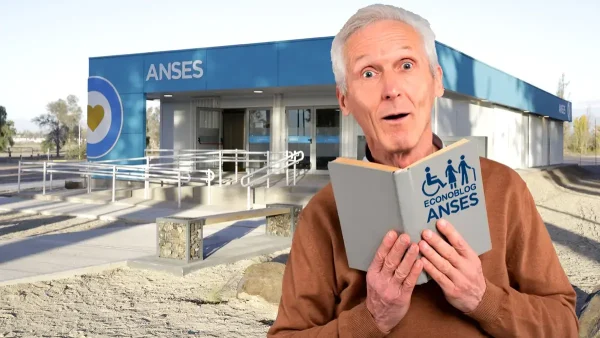 Anciano leyendo un libro de Anses sobre PNC y jubilados