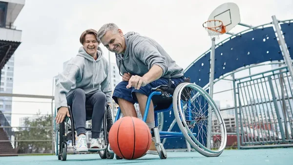 Personas con discapacidad haciendo deportes