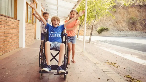 Niño titular de PNC con discapacidad de Anses