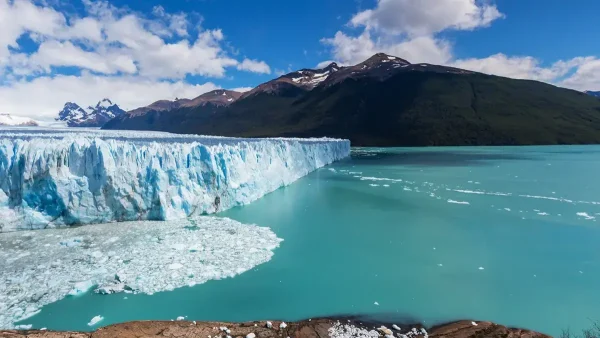 Turismo en el Glaciar Perito Moreno